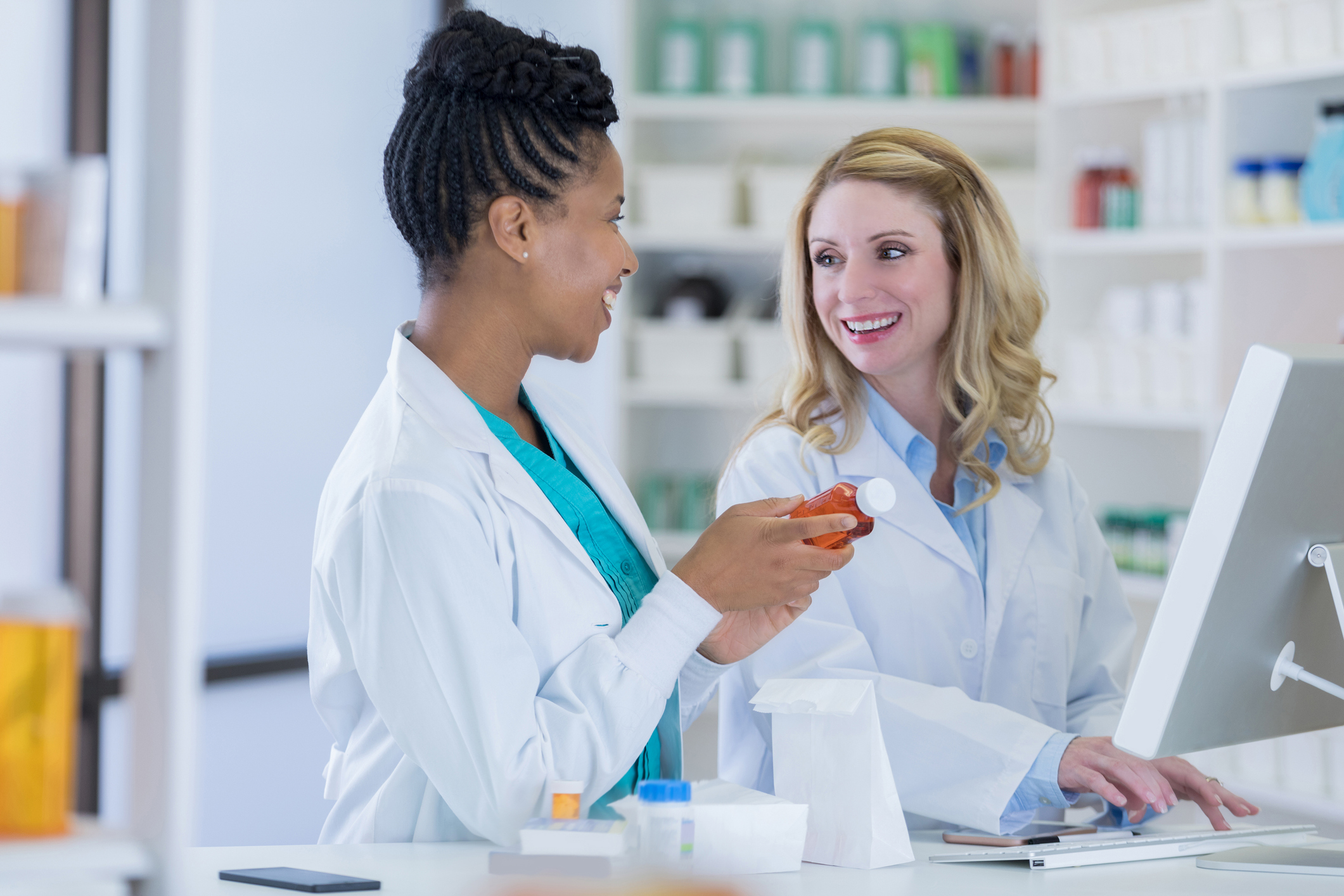 10 Reasons Why You Should Be A Pharmacy Technician Careerstep