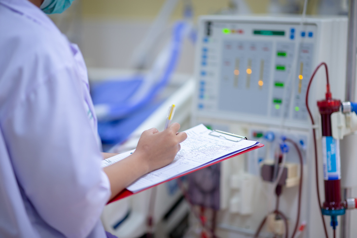 dialysis technician jobs in uk